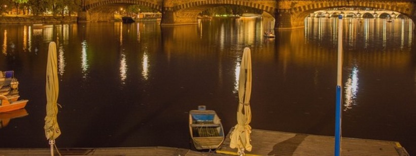 Прага, Мост