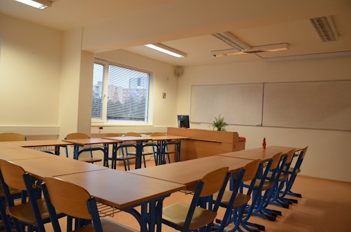 Образовательный центр Прага-Гостиварж