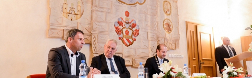 Чешский глава страны отправляется в поездку с рабочей целью Чешский глава страны отправляется в поездку с рабочей целью