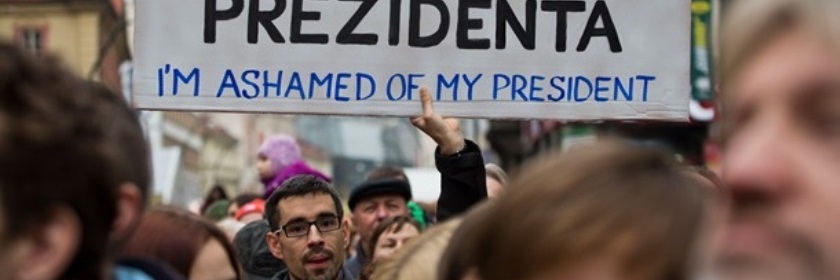 Чехи поддерживают позицию президента при миграционном кризисе Чехи поддерживают позицию президента при миграционном кризисе