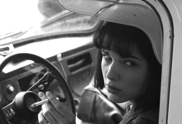 Французские кинематографисты сняли фильм о девушке из Чехии, которая на грузовике убила 8 человек.