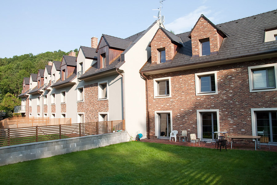 Продажа квартир и таунхаусов в долине в Праге 6