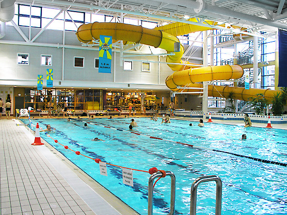 Бассейн, Вода