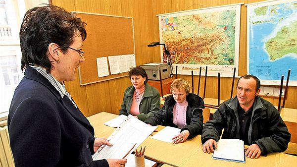 Иностранцам не делают больших проблем, легкие тесты по чешскому языку