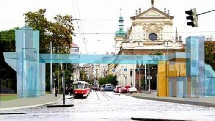 Группа архитекторов в составе Гана Степкова, Гиацинто Барбера, Марцелла Моаверои, Мариа Луиза Скоццола получила за проект премию. На снимке – «Вертикальное кафе»