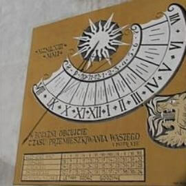 Часы с корректирующей таблицей из Водислави в Польше