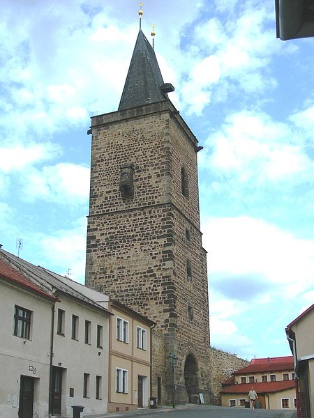 Высокая башня