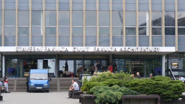 CVUT предлагает дни открытых дверей