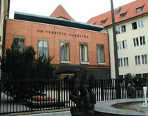 Карлов университет