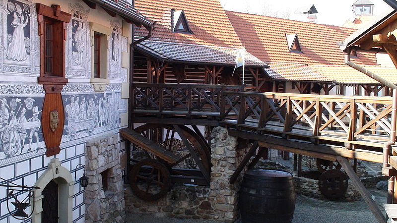 Свадьба в замке Червены Уезд