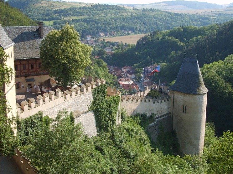 Замок Карлштейн