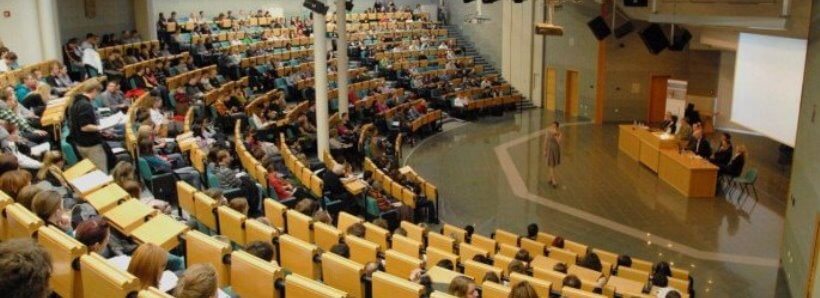 В Чехии запущена первая учебная магистерская программа в Высшей технической и экономической школе