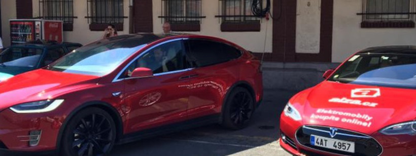 В Чехии через интернет продают электромобили