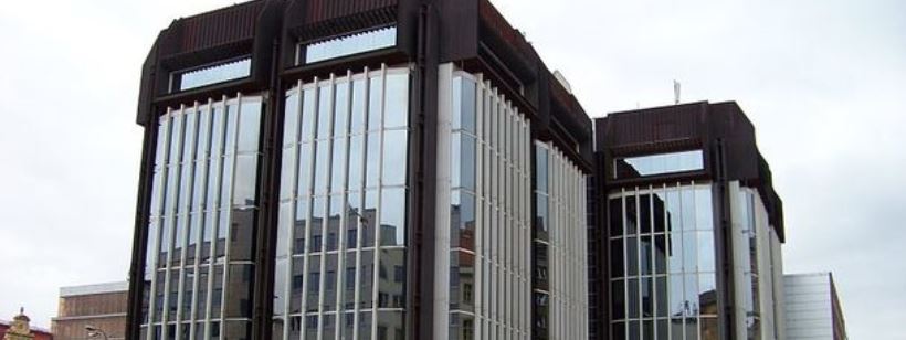 В столице Чехии разрушат строение в стиле брутализма